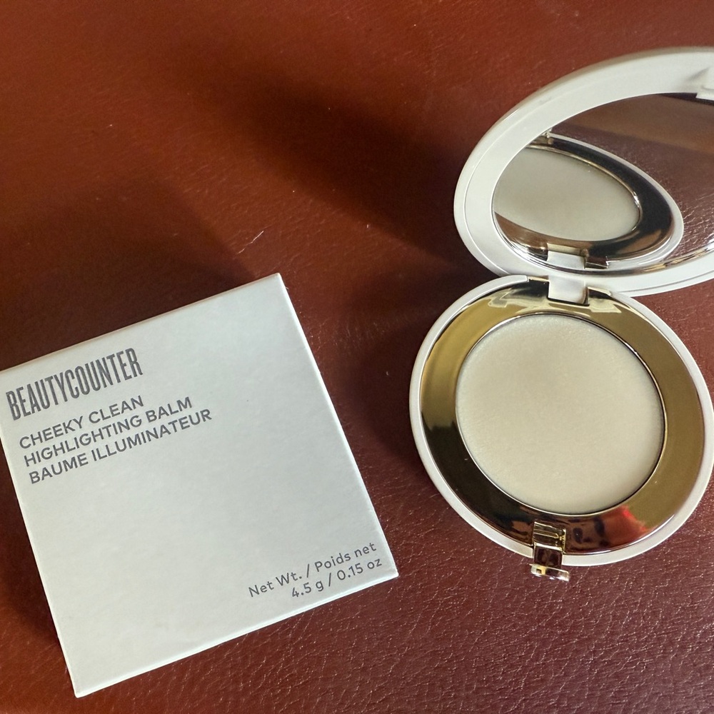 Beautycounter Cheeky Clean Highlighting Balm - Lunar